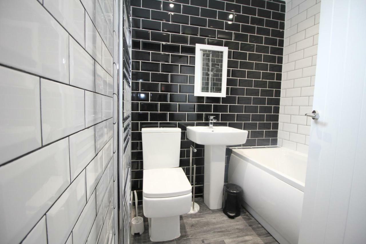 Welcome Home - Close To Town Centre - Full Holiday Home Blackpool Esterno foto