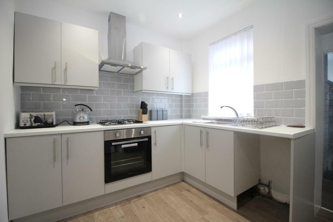 Welcome Home - Close To Town Centre - Full Holiday Home Blackpool Esterno foto